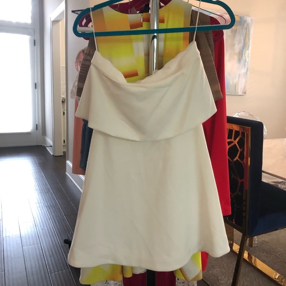 Elizabeth and James Dresses & Skirts - Gorgeous white cocktail dress! Worn once